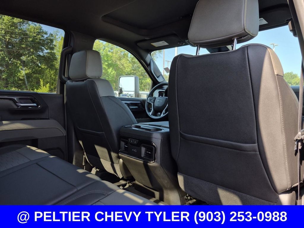 Used 2026 Chevrolet Silverado 2500 ZR2 w/ LPO, Dark Essentials Package AWD/4WD image 20