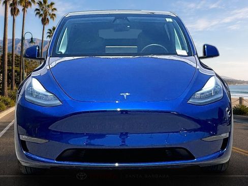 Used 2021 Tesla Model Y Long Range AWD/4WD image 2