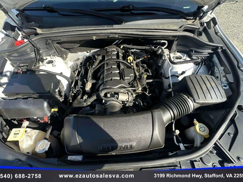 Used 2018 Dodge Durango R/T w/ Technology Group AWD/4WD image 12