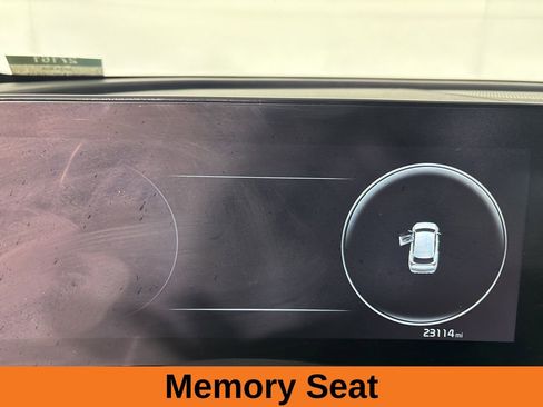 Used 2025 Kia Sportage SX image 14