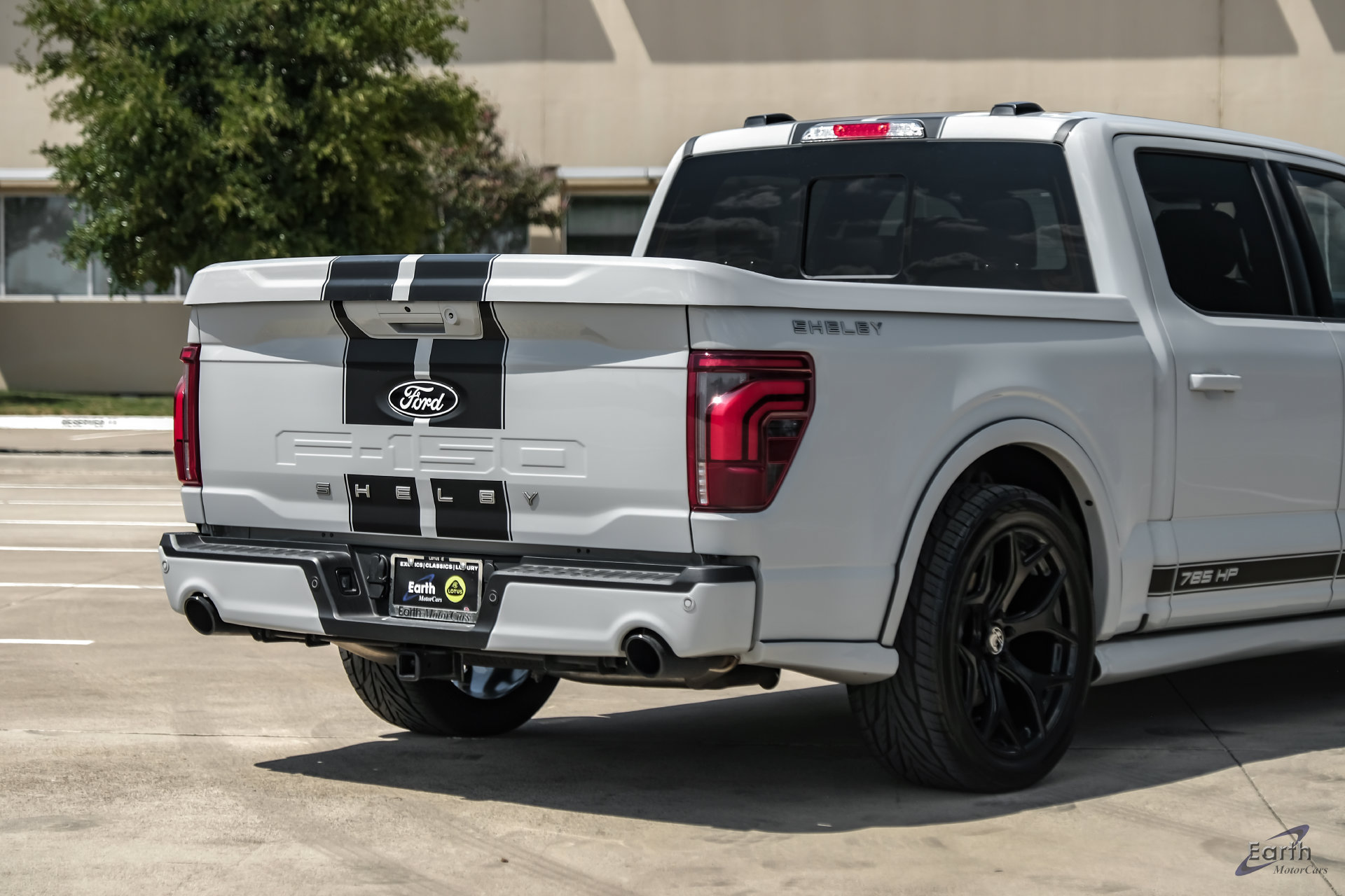 Used 2025 Ford F150 Lariat w/ Equipment Group 502A High AWD/4WD image 18