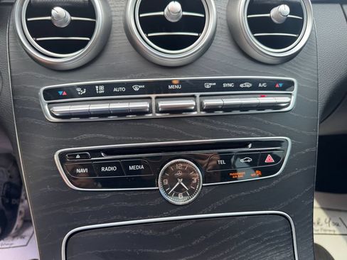 Used 2016 Mercedes-Benz C 300 4MATIC Sedan image 19