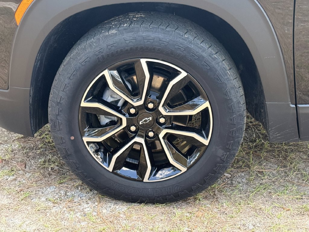 New 2025 Chevrolet TrailBlazer ACTIV w/ Convenience Package FWD image 9