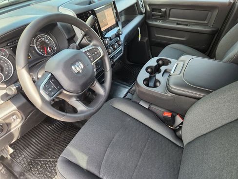 New 2026 RAM 2500 Tradesman w/ Chrome Appearance Group image 7