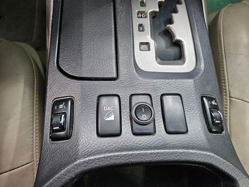 Used 2003 Toyota 4Runner Limited AWD/4WD image 24