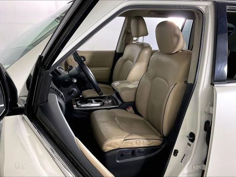 Used 2020 Nissan Armada SL w/ Premium Package image 35