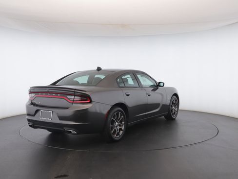 Used 2018 Dodge Charger GT image 28