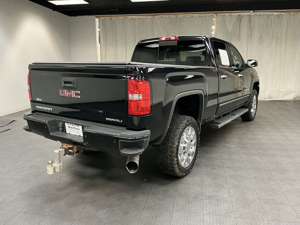 Used 2016 GMC Sierra 2500 Denali w/ Duramax Plus Package AWD/4WD image 5