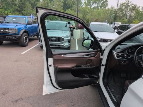 Used 2017 BMW X5 xDrive35i AWD/4WD image 27