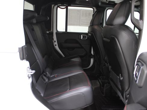 Used 2025 Jeep Gladiator Rubicon image 27