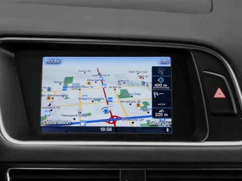 Used 2017 Audi Q5 2.0T Premium Plus w/ Technology Package image 23