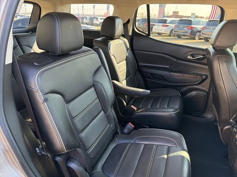 Used 2022 GMC Acadia Denali w/ Denali Ultimate Package image 21