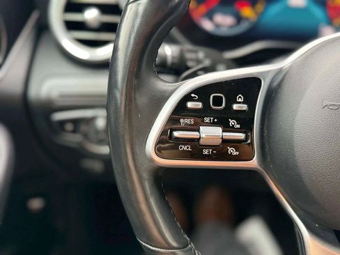 Used 2021 Mercedes-Benz GLC 300 GLC 300 4MATIC Sport Utility 4 image 21