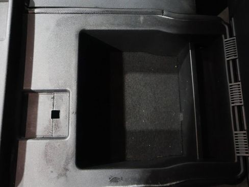 Used 2017 Ford F150 Lariat image 33