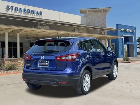 Used 2022 Nissan Rogue Sport S FWD image 5