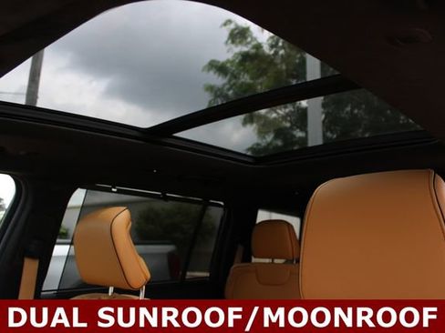 Used 2022 Jeep Grand Cherokee L Summit AWD/4WD image 9