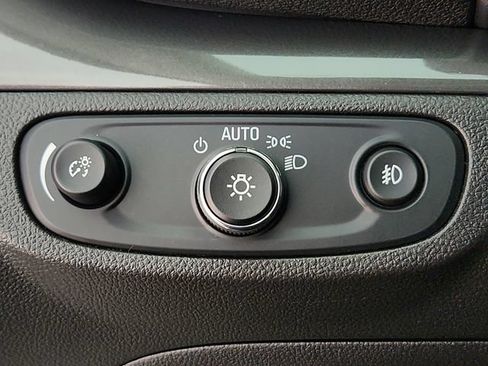 Used 2017 Buick Encore Premium AWD/4WD image 18