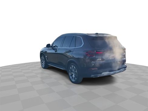 Used 2025 BMW X5 xDrive40i image 6