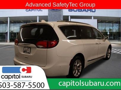 Used 2020 Chrysler Pacifica Touring-L w/ Tire & Wheel Group