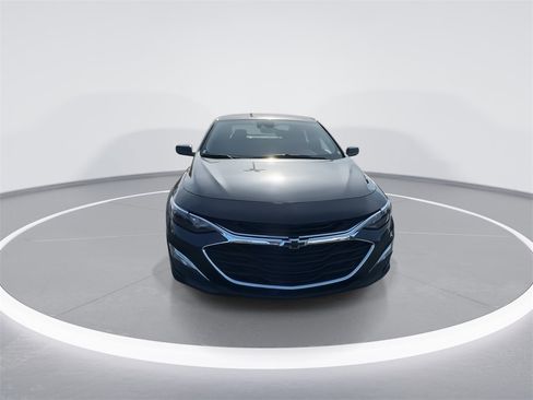 Used 2023 Chevrolet Malibu RS image 3