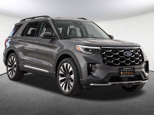 Used 2026 Ford Explorer Platinum w/ LUX Leather Package AWD/4WD image 2