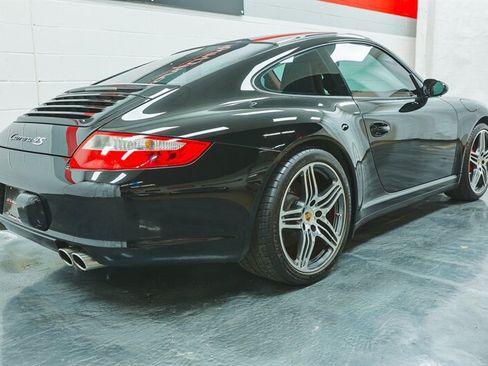 Used 2008 Porsche 911 Carrera 4S AWD/4WD image 24