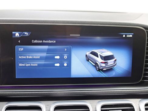 Used 2024 Mercedes-Benz GLE 350 4MATIC w/ AMG Line Exterior image 26