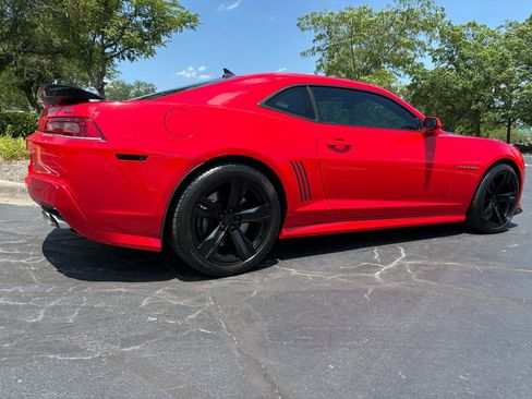 Used 2015 Chevrolet Camaro SS w/ Black Rally Stripe Package RWD image 14