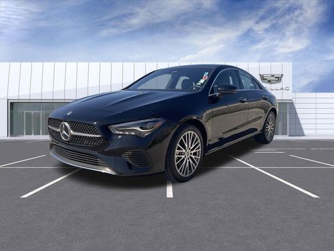 Used 2025 Mercedes-Benz CLA 250 4MATIC image 4