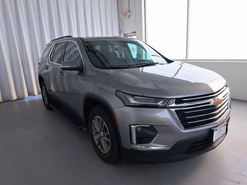 Used 2023 Chevrolet Traverse LT AWD/4WD image 4