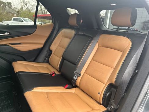 Used 2020 Chevrolet Equinox Premier image 24