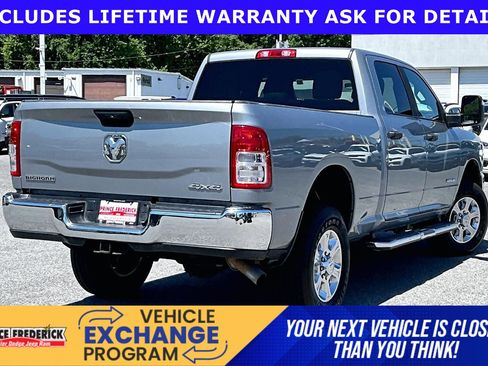 Used 2024 RAM 2500 Big Horn AWD/4WD image 10