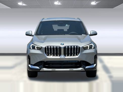 Used 2025 BMW X1 xDrive28i w/ Convenience Package AWD/4WD image 5