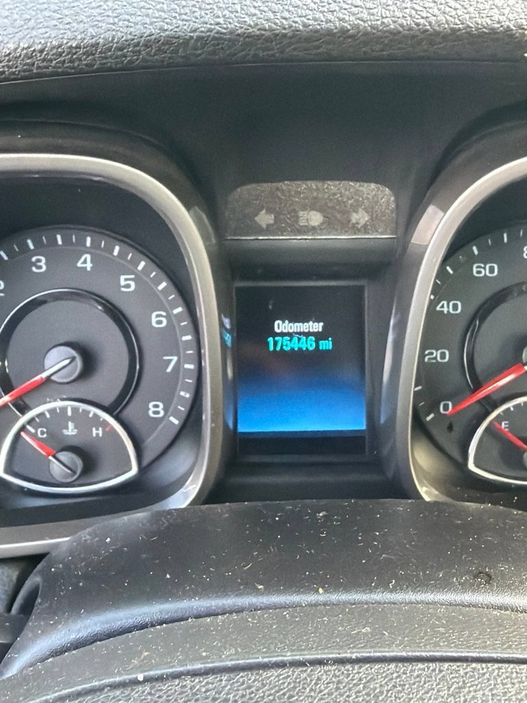 Used 2015 Chevrolet Malibu LT w/ Power Convenience Package FWD image 9
