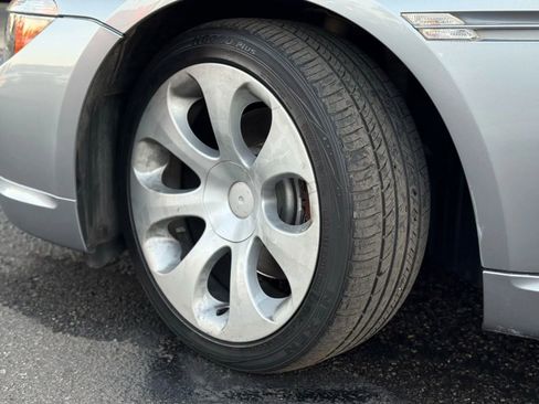 Used 2006 BMW 650i Convertible image 21