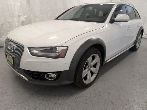 Used 2015 Audi A4 Premium Plus w/ Technology Package image 1