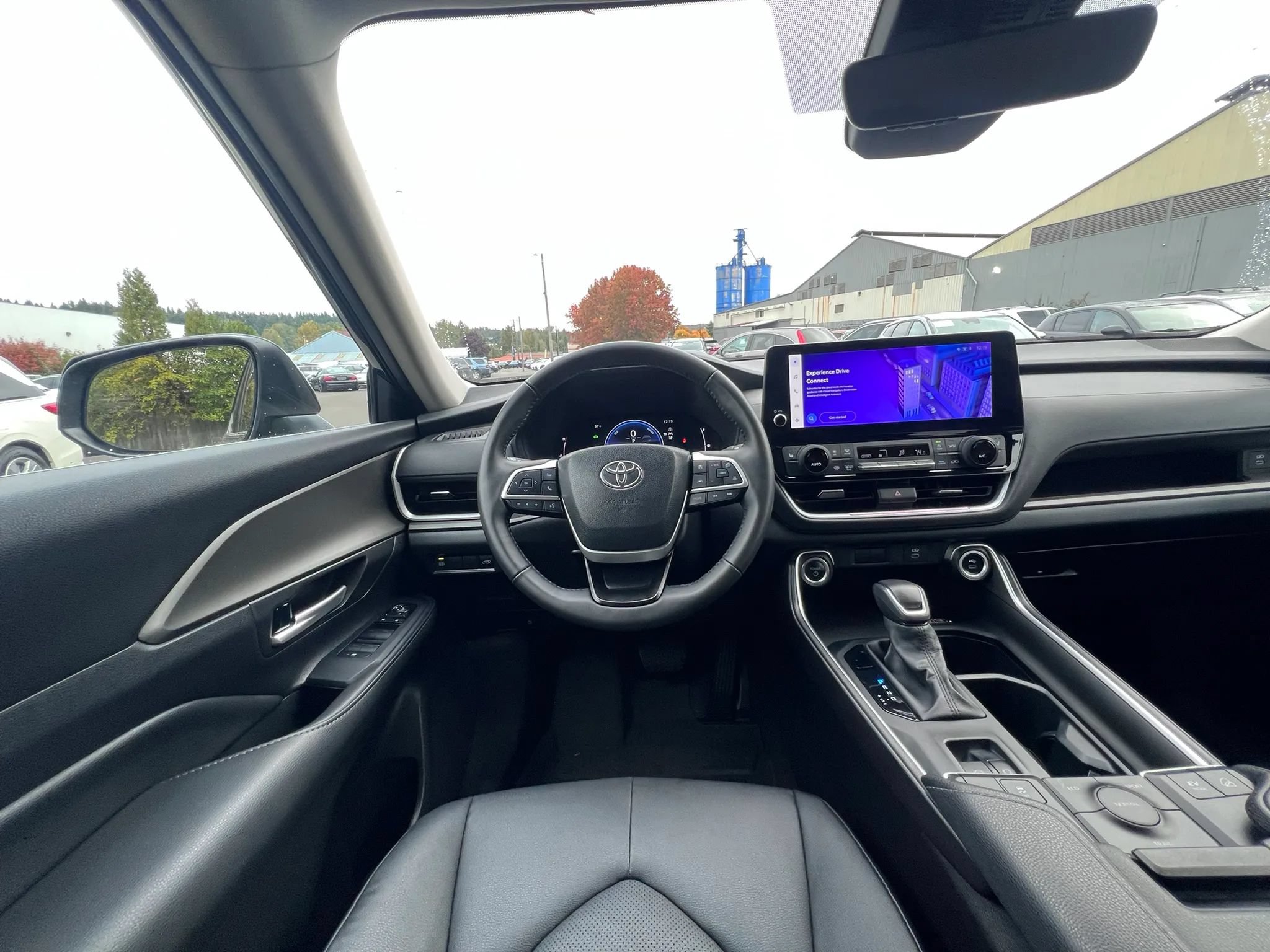 Used 2024 Toyota Grand Highlander AWD Hybrid image 29