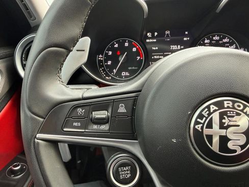 Used 2019 Alfa Romeo Giulia Ti Sport w/ Quick Order Package 22U Sport image 31