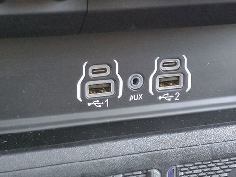 Used 2025 RAM 2500 Laramie w/ Night Edition image 25