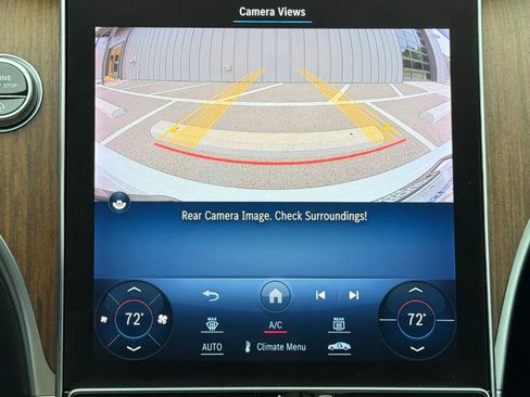 Used 2022 Mercedes-Benz C 300 Sedan image 16