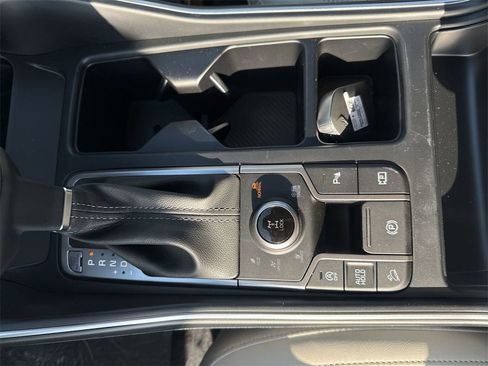 New 2025 Kia Sorento S image 39