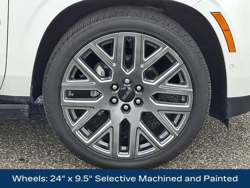 Used 2025 GMC Yukon Denali Ultimate AWD/4WD image 28