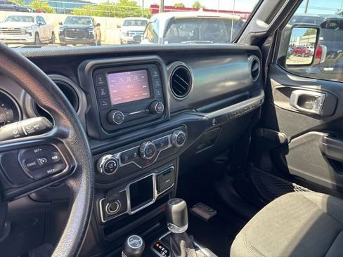Used 2020 Jeep Wrangler Sport AWD/4WD image 11