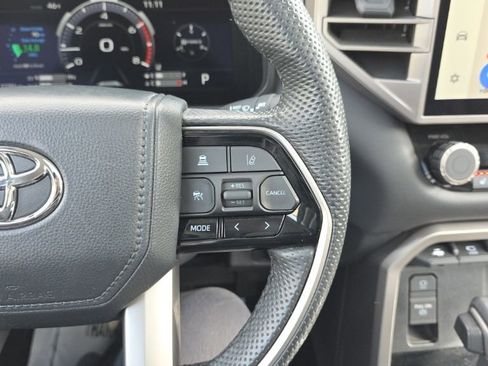 Used 2024 Toyota Tundra Limited image 25