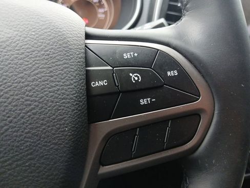 Used 2021 Jeep Cherokee Latitude Lux w/ Comfort/Convenience Group image 26