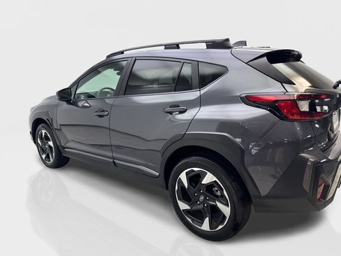 Used 2024 Subaru Crosstrek 2.5i Limited w/ Crosstrek Mirror Package AWD/4WD image 14