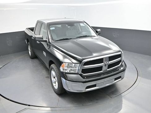 Used 2024 RAM 1500 Classic SLT AWD/4WD image 32