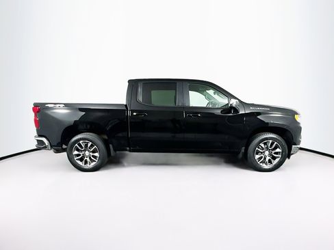 Used 2024 Chevrolet Silverado 1500 LT image 10