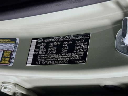 Used 2024 Hyundai Santa Cruz SEL image 12