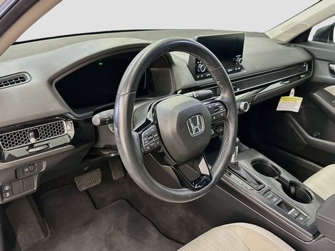 Used 2023 Honda Civic EX image 18